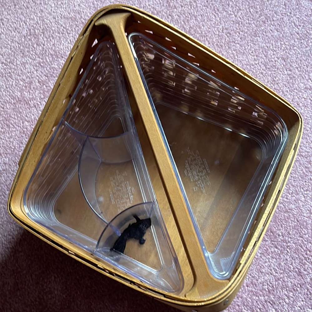 Longberger desk organizer